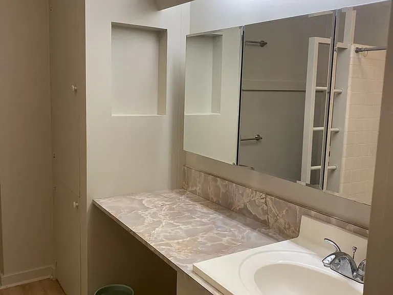 521 Ululani St — Photo 34