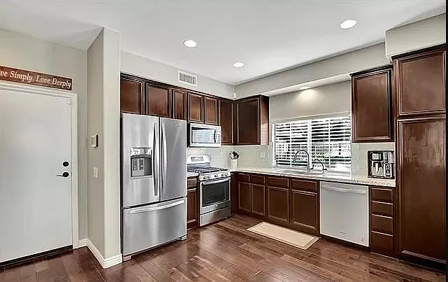 953 S Prescott Pl — Photo 8