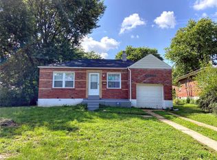 8925 Whitstone Ct, Saint Louis, MO