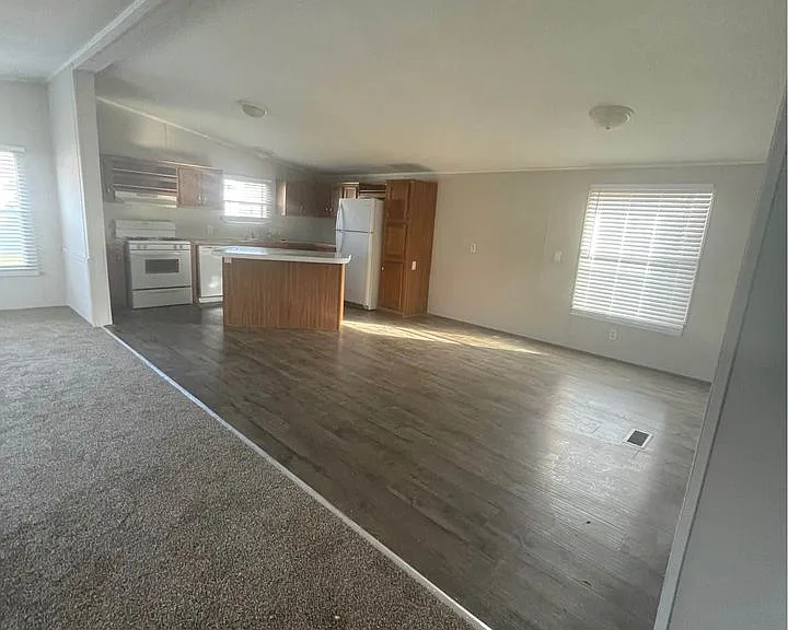 Oakridge Estates — Photo 22