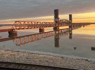 2 Harbor View Ct NE, Decatur, AL 35601