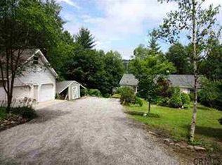 474 Bowen Hill Rd, Warrensburg, NY 12885