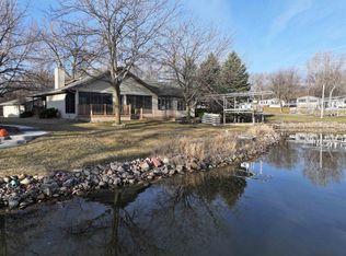 470 Dam Rd, Arnolds Park, IA 51331
