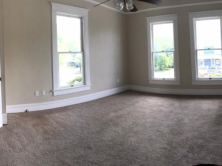 423 W Craig Pl #2 — Photo 16