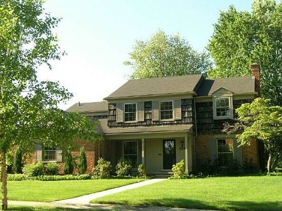 1st image of 633 Birch Ln