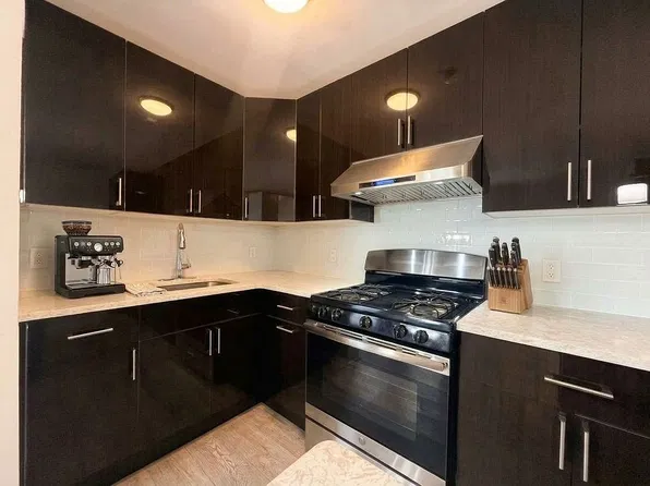 60-11 Broadway APT 5E, Woodside, NY 11377