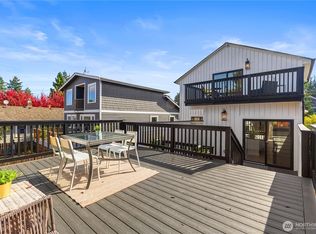 6031 McKinley Place N, Seattle, WA 98103