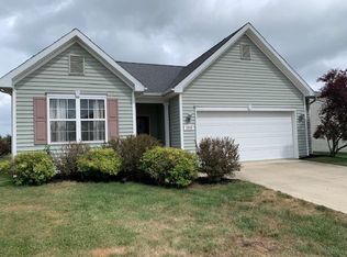 2010 Black Bear Dr, Fort Wayne, IN 46808
