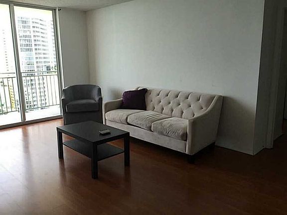 3rd image of 1155 Brickell Bay Dr APT 1809