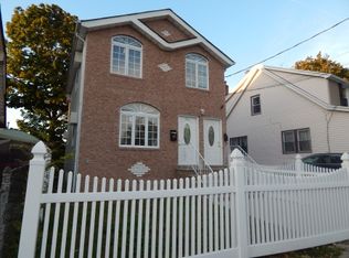 167-25 110th Rd, JAMAICA, NY 11433