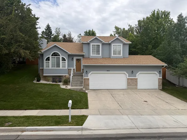 1682 E Sunrise Meadow Dr S, Sandy, UT 84093