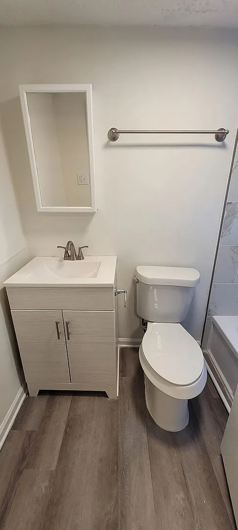Cute 2 bedroom - freshly remodeled - in Columbus — Photo 4