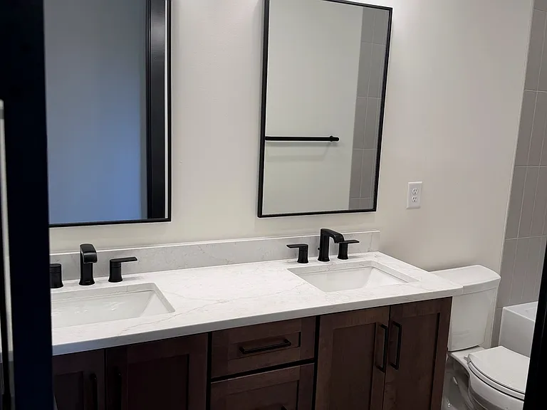 4117 Sarah Dr — Photo 28