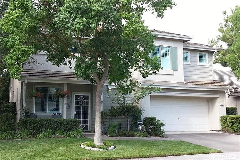 9486 Windrunner Ln photo 1