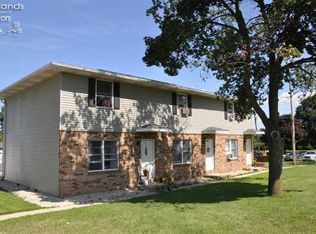 275 E Maple St, Clyde, OH 43410