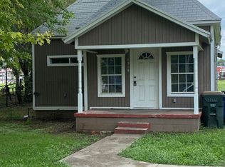 1318 S 2nd St, Chickasha, OK 73018