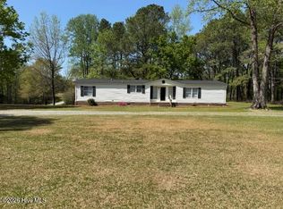 418 Dogwood Ln, Snow Hill, NC 28580