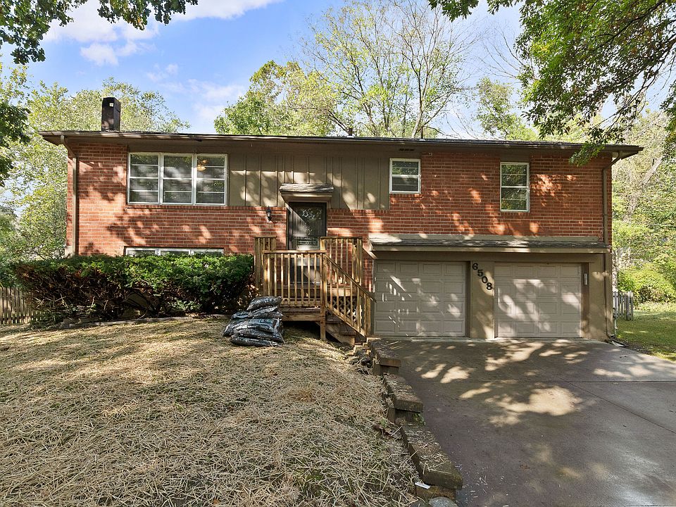 1st image of 6508 NW Ames Dr
