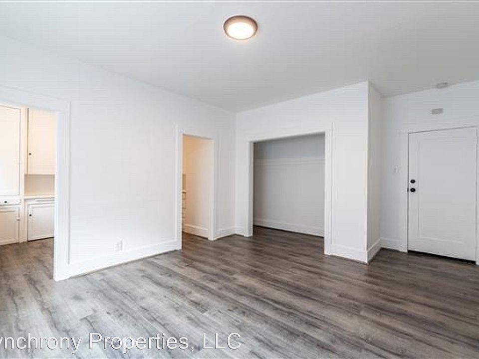 1st image of 536 Magnolia Ave #16