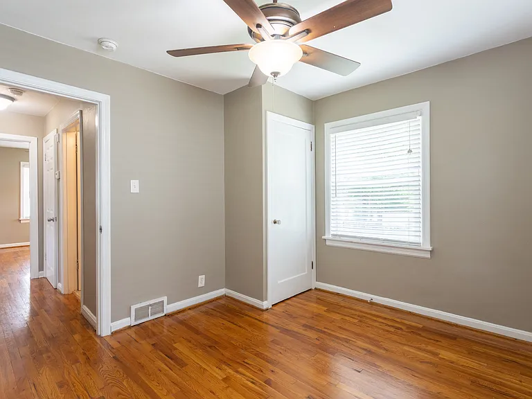 3575 Boswell Ave — Photo 7