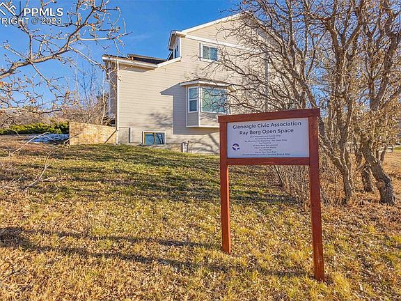5th image of 375 Pauma Valley Dr