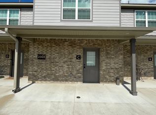 2305 Oriole St #C, Springdale, AR 72764
