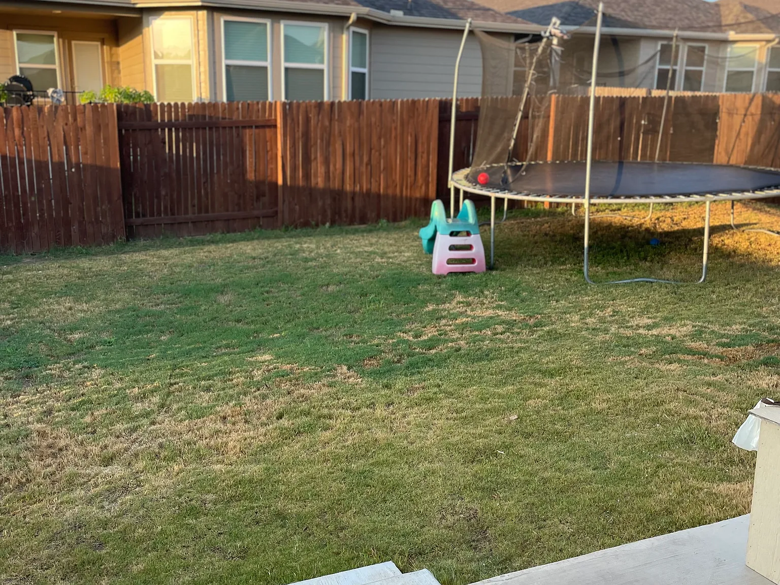 4 bed, 1720 sqft, $2,800 — Photo 3