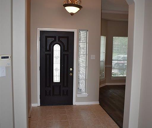 2nd image of 15218 Newfield Bridge Ln