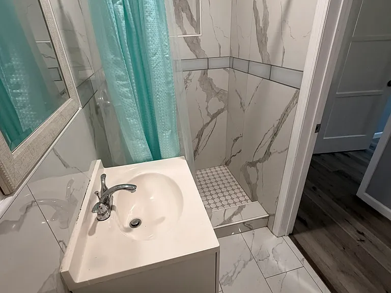 5265 Pirotte Dr — Photo 11