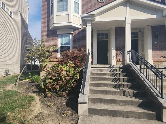 2nd image of 1328 Laurel Park Dr