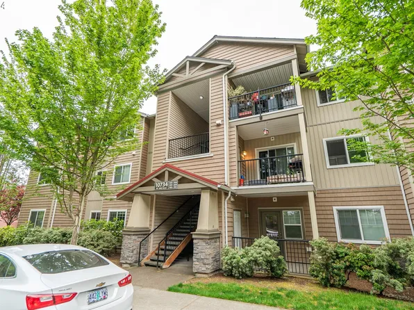10734 NE Holly St #108, Hillsboro, OR 97006