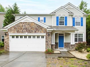 1812 Creek Oak Cir, Fuquay Varina, NC 27526