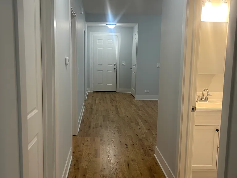 1014-1016 S Humphrey Ave #2N — Photo 6