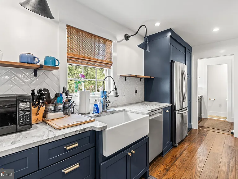 10025 Jasper Dr — Photo 22