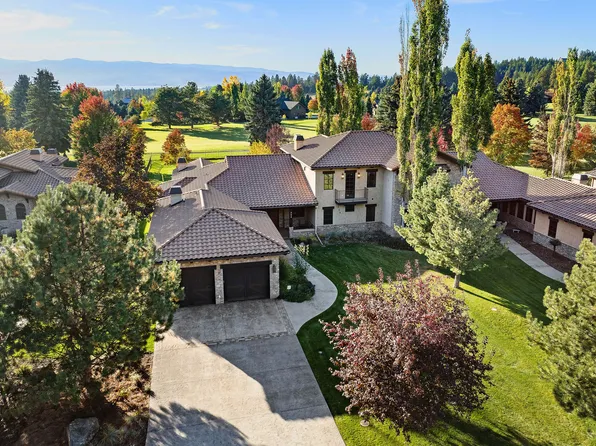 324 Chapman Ln, Bigfork, MT 59911