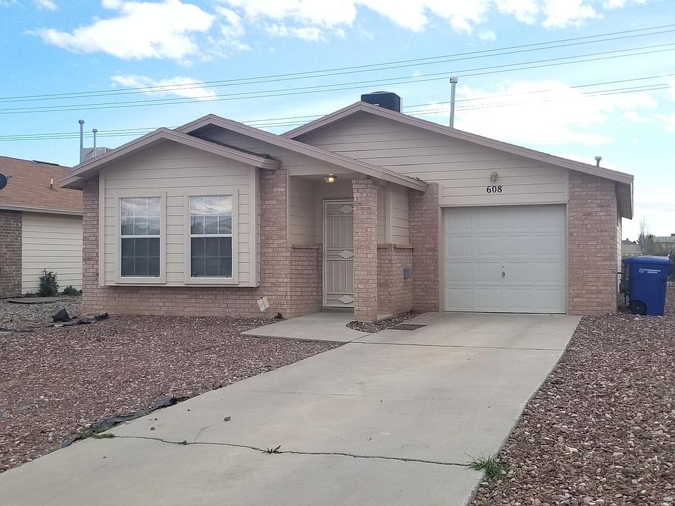1st image of 608 Esmeralda Armendariz Ave