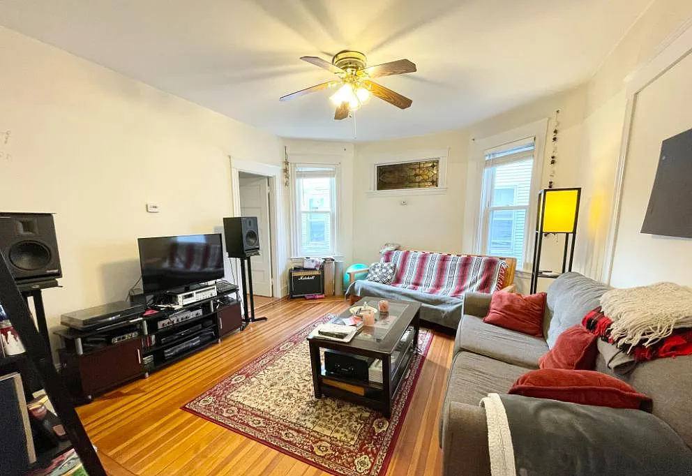 14A Edison Grn — Photo 4