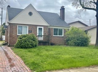 4104 Lambert Rd, South Euclid, OH 44121