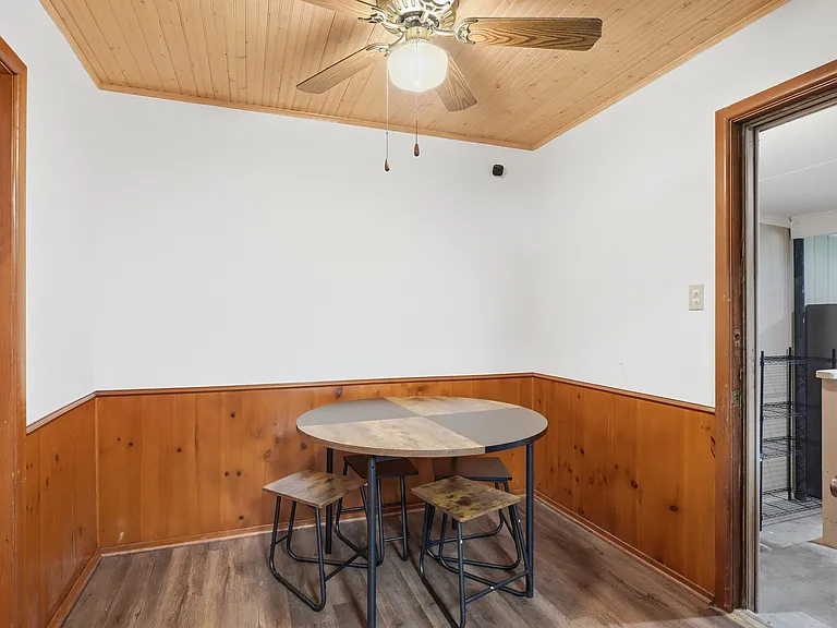 Harrison Ln — Photo 8