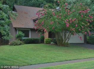 7904 Mulberry Bottom Ct, Springfield, VA 22153