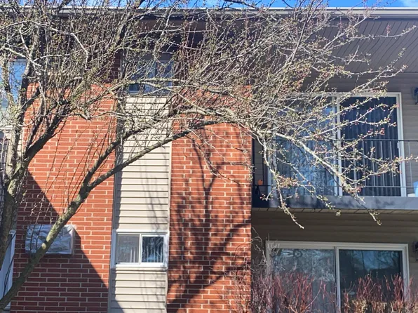 4009 Benjamin Ave APT 6, Royal Oak, MI 48073