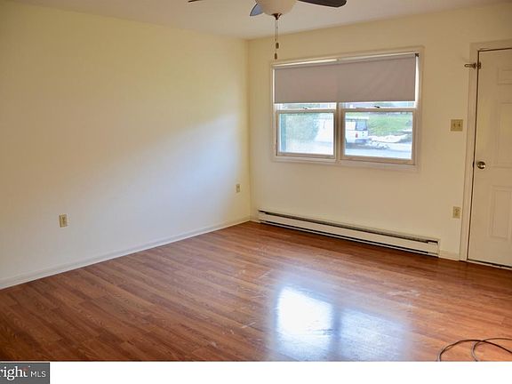 2nd image of 245 Diplomat Dr
