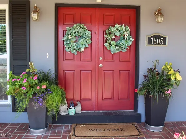 1605 Oakley Ave, Fort Myers, FL 33901