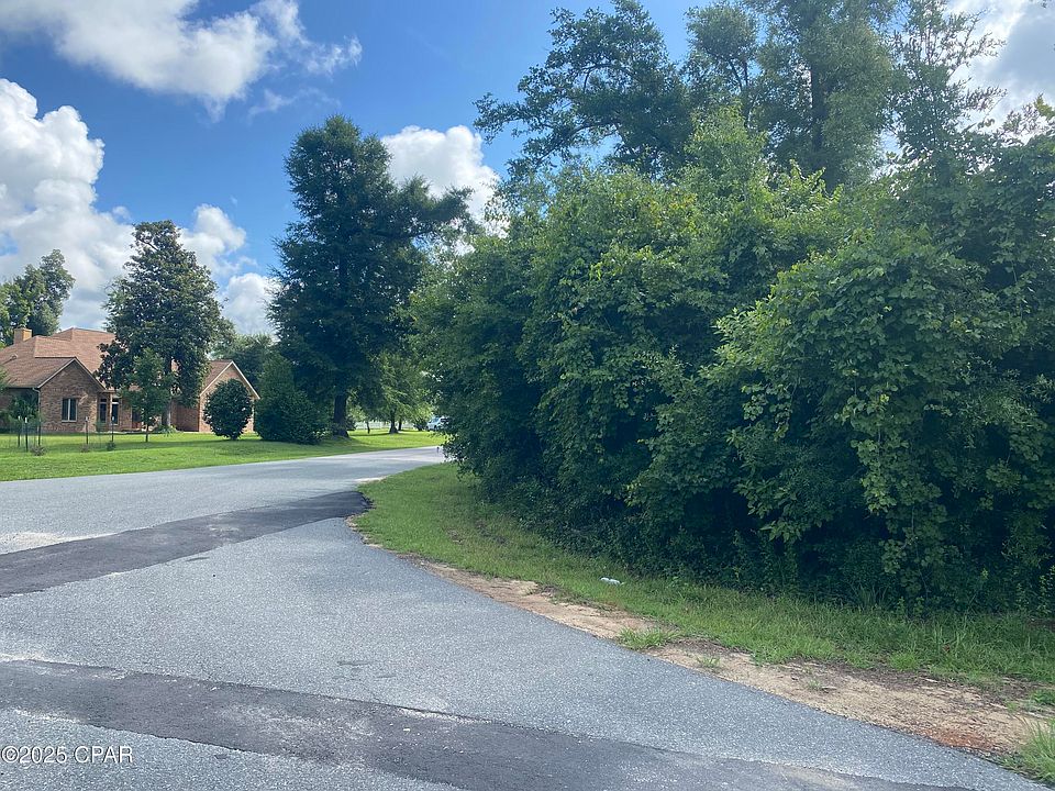 1st image of 0 Oak Dr #13