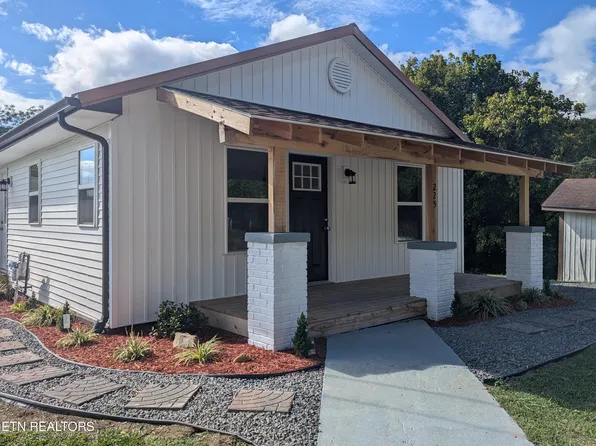 225 N 10th St, Middlesboro, KY 40965