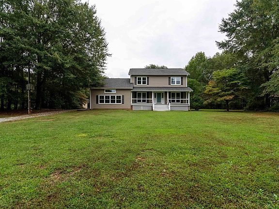2nd image of 948 Hunter Rd