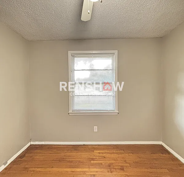 4694 McCrory Ave — Photo 11