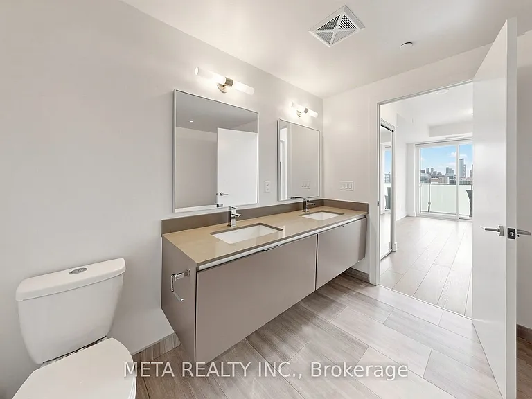 200 Bloor St W #2502 — Photo 28