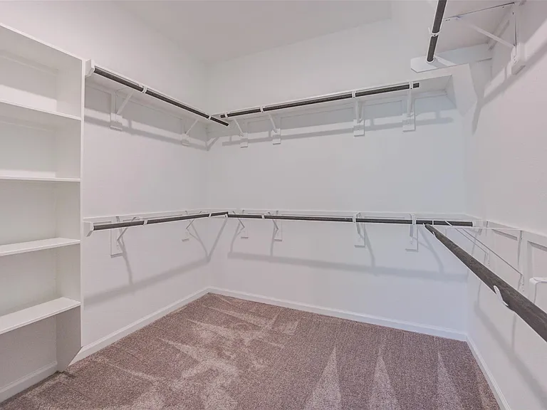 609 Royal Arch Dr — Photo 34