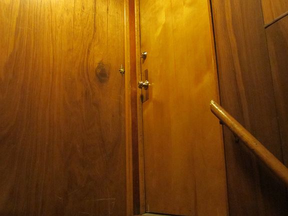 2nd image of 220 Walker Avenue # Fl 3rd